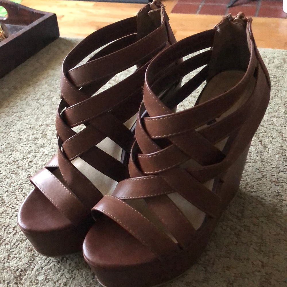 Soda Wedges Size 5.5 Brown Braided